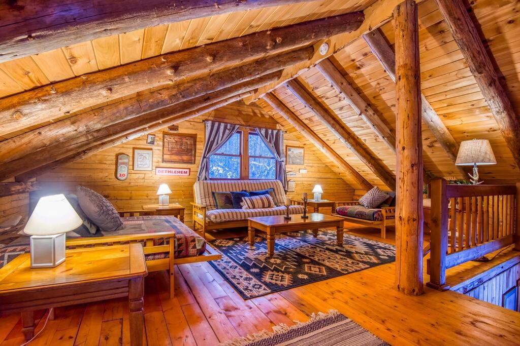Family-Focused & Pet-Friendly Log Cabin With 4Br 2Ba Sleeps 10 Bethlehem Exterior foto